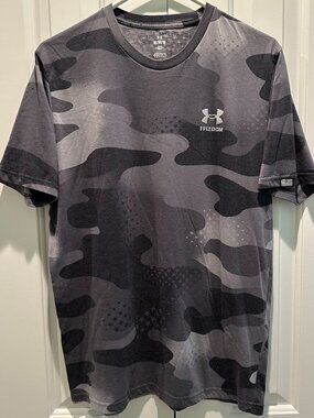 Under Armour Tech Freedom Camo Short Sleeve Tee Gray Men's Medium